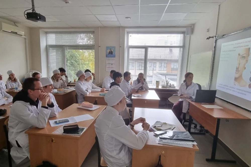 События НИУ «БелГУ» от микробиома до этики врача: в мединституте ниу «белгу» прошла университетская среда